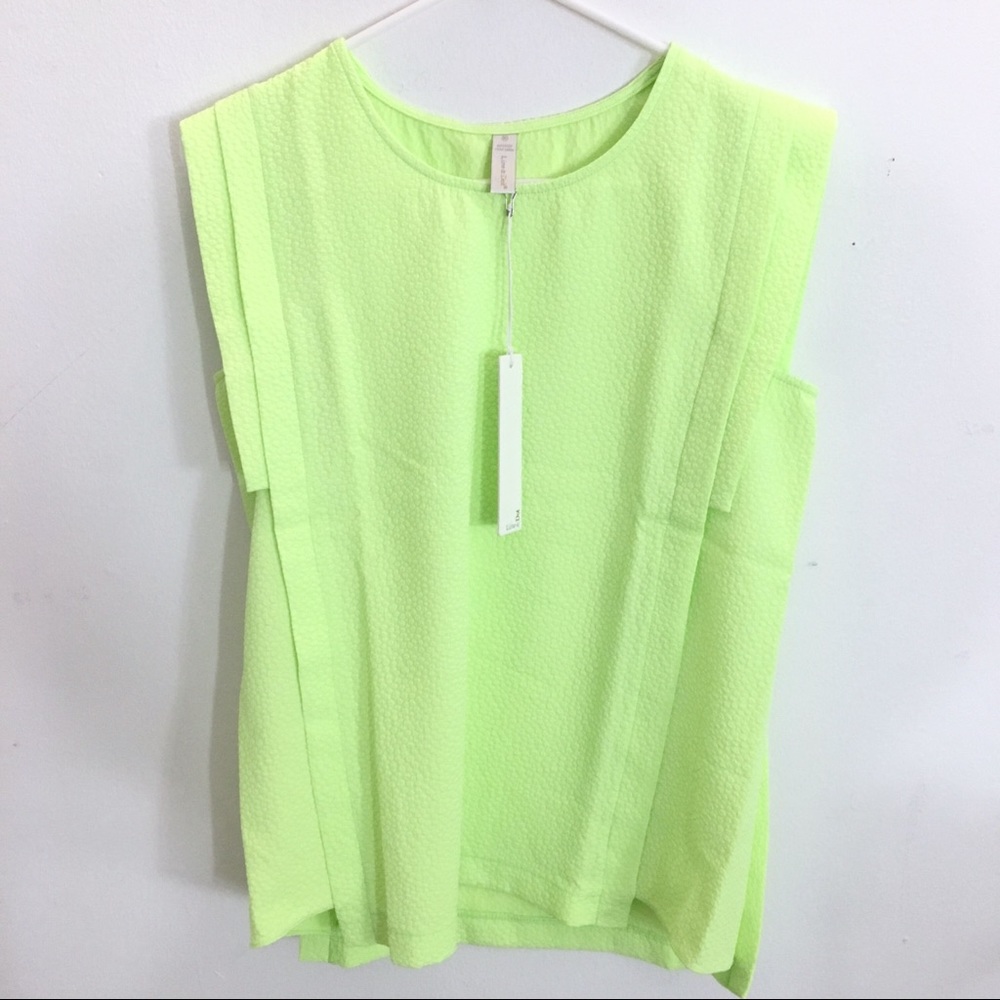 Nordstrom Rack LINE & DOT sleeveless lime top